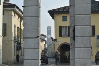 イタリア、ロンバルディアのソンチーノにあるポルタ・サン・ロッコ跡