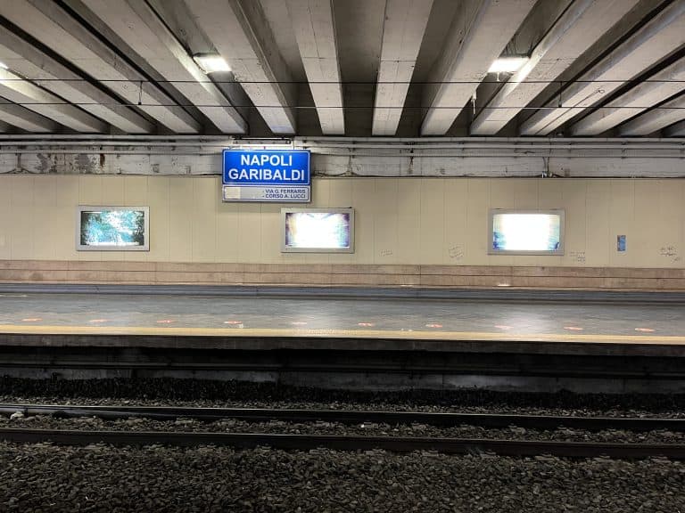 Napoli station (2)