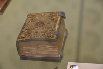 パルマにあるパラッツォ・デッラ・ピロッタ内のパラティーナ図書館の貴重な本