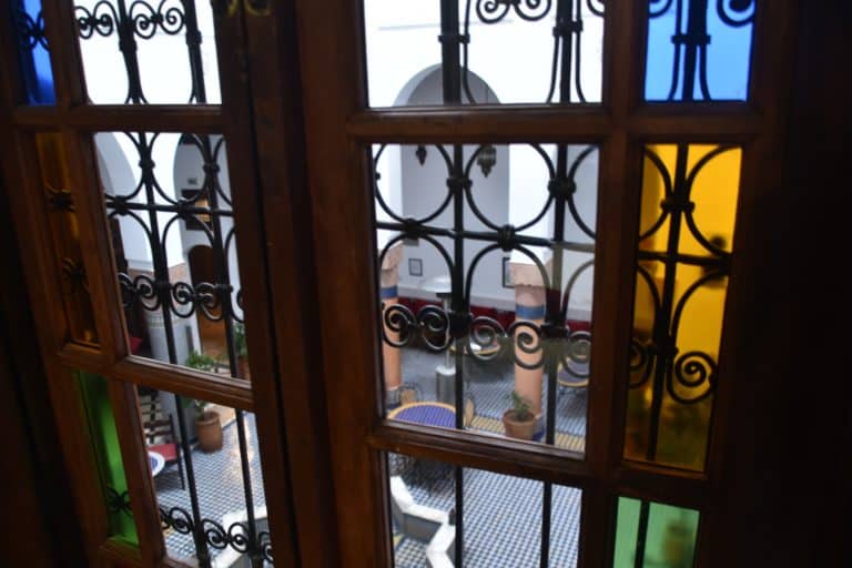 混沌とした町のはずが・・