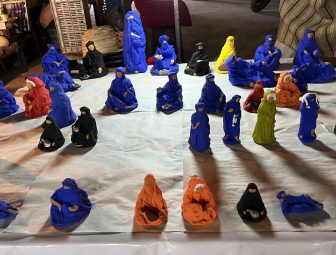 モロッコのマラケシュにあるフナ広場で売られていたベルベル人形