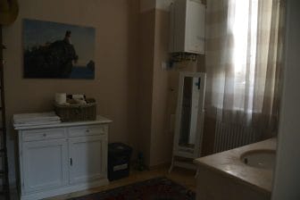 イタリアのレッチェで借りたエアビーアンドビーの洗面所